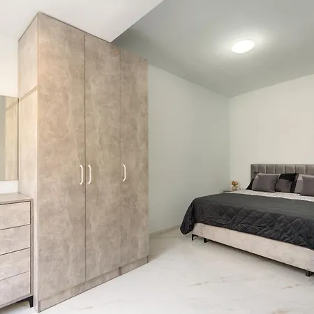 Z&i Charming Apartament *